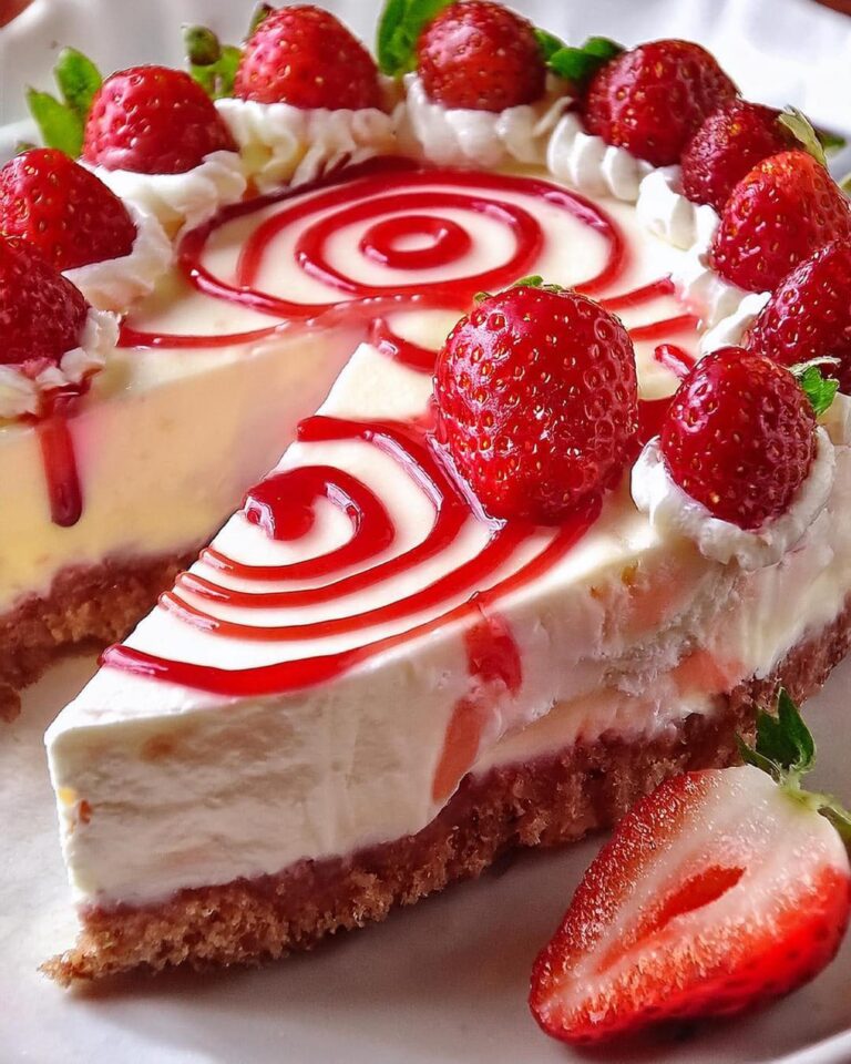 Cheesecake alle fragole vorticosa