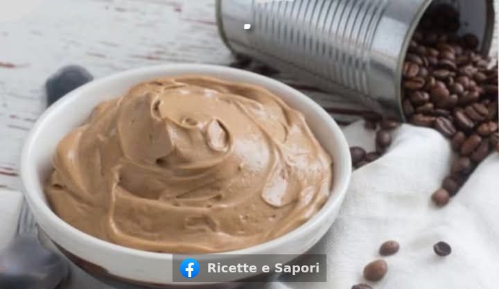 Crema Diplomatica al Caffè