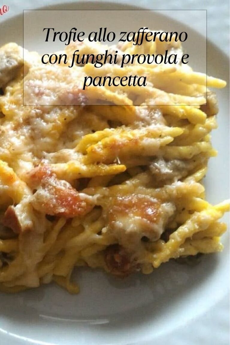 Trofie allo zafferano con funghi, provola e pancetta
