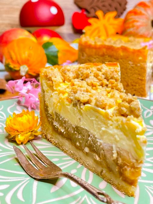 Torta di mele con glassa alla crema