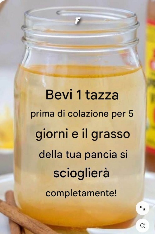 Bevanda detox mattutina brucia-grassi