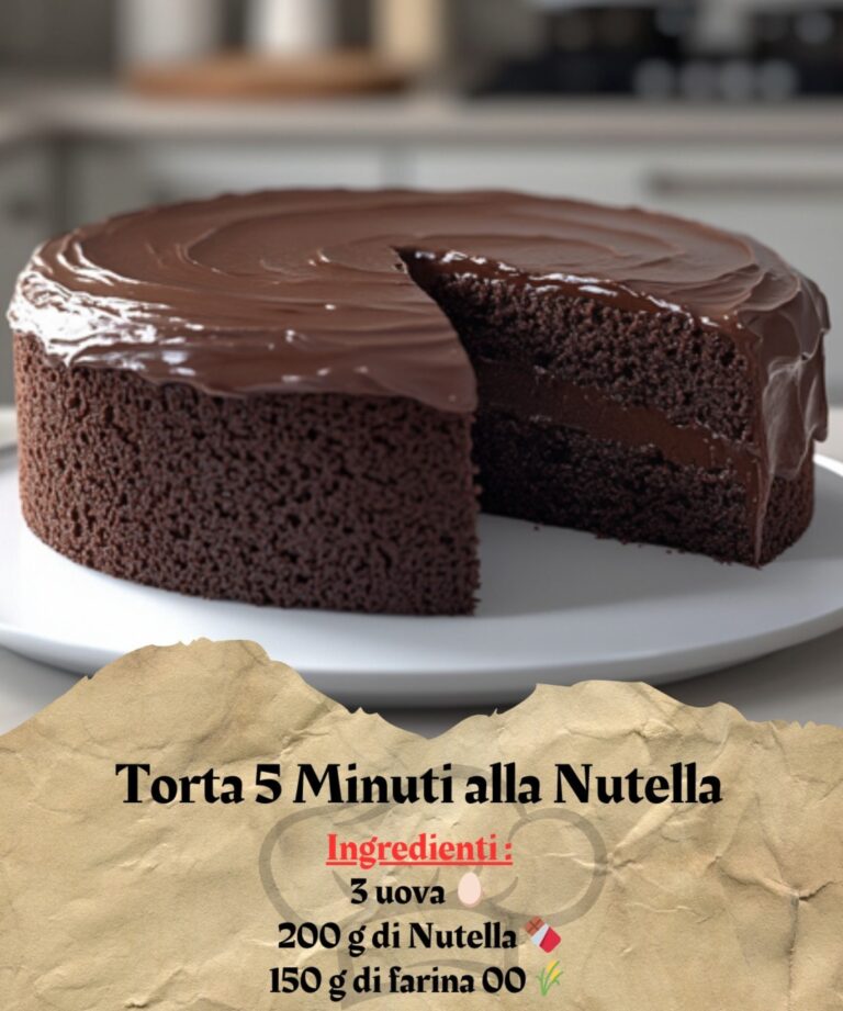 Torta 5 Minuti alla Nutella: Un Dolce Veloce e Goloso!