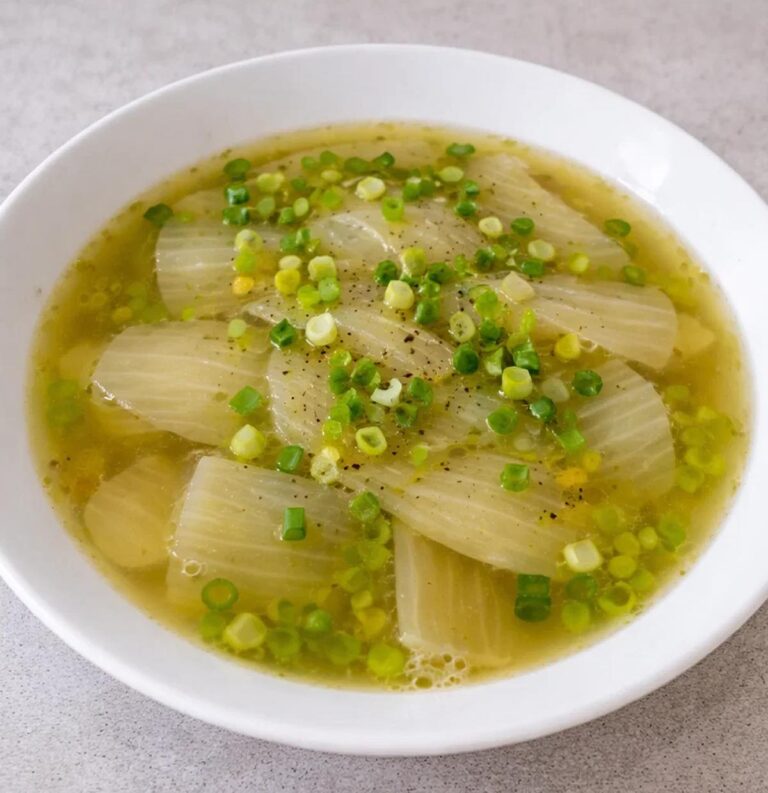 Il piano disintossicante di 7 giorni con la zuppa che pura l'organismo e aiuta a perdere fino a 8 chile: ecco come seguirlo e prepararlo. Il primo commento su questo è come se fosse preparato